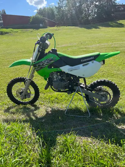 Like New - Great beginner bike- comes with spare parts Please contact for more information and to vi...