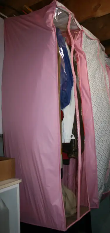Large Hanging Storage Bag in Storage & Organization in Oakville / Halton Region - Image 5