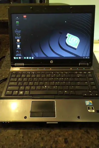 HP Elitebook 8440 laptop, View more