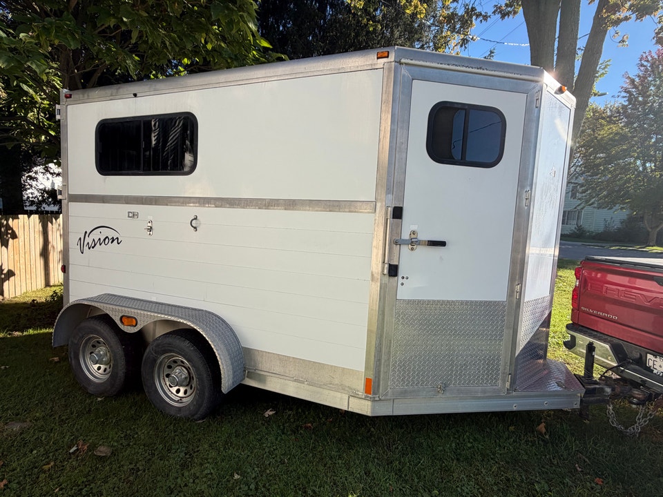 2009 jamco Vision 2 horse trailer | Cargo & Utility Trailers | Chatham ...