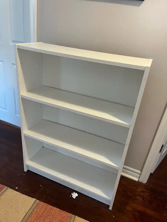 White  3 Shelves Bookcase in Bookcases & Shelving Units in City of Toronto - Image 3