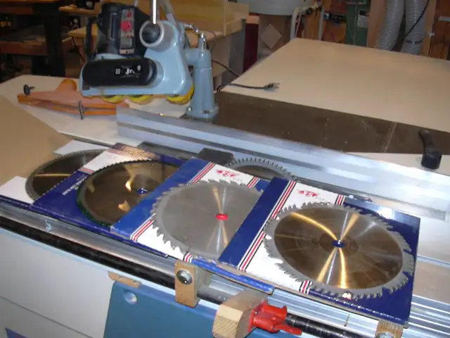 SCM MiniMax Sliding Table Scoring Saw593706848869437443