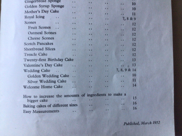 Cakes for All Occasions 1952 giveaway Stork Margarine  in Arts & Collectibles in Thunder Bay - Image 3