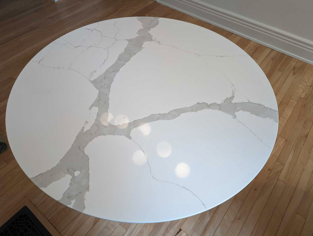 Calacatta quartz mcm dining table in Dining Tables & Sets in City of Toronto - Image 3