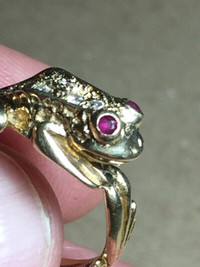 Antique 14K Gold Diamond Frog Ring Ruby Eyes 3g