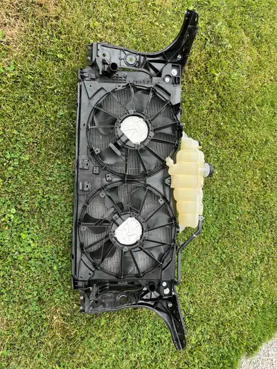 2021-2025 Ford F-150 OEM Radiator Condenser Support Fans Assembly Front Carrier radiator support ass...