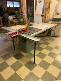 Delta 10” Unisaw with sliding table 