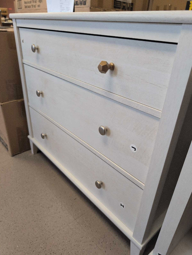 White Dresser in Dressers & Wardrobes in Cornwall - Image 3