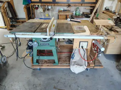 Table saw assembly, with router table, router, dust collection system, grinder, compressed air filte...