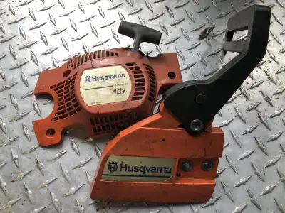 PIÈCES HUSQVARNA 137 CHAIN BRAKE COVER ET STARTER COVER , View more