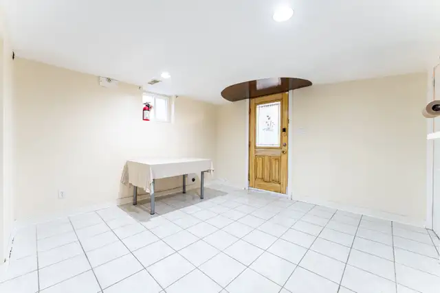 4-bed basement @Yonge & Finch (COHB applicants) in Long Term Rentals in City of Toronto - Image 7