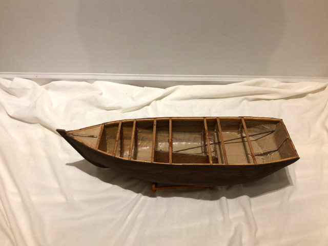 Vintage Handmade/homemade Wood Model Scaled model Wooden Boat. in Hobbies & Crafts in Vancouver - Image 4