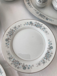 VINTAGE TOWNE HOUSE REMBRANDT 3074 CHINA