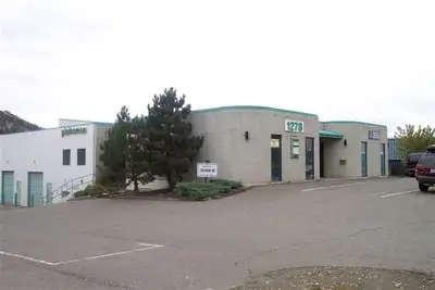 1200 sq foot Bay for rent at 1278 Dalhousie Drive in Sahali. The bay comes with a built-in mezzanine...