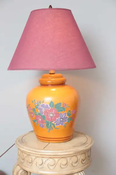 2 Vintage lamp/ 2 abat-jours, View more