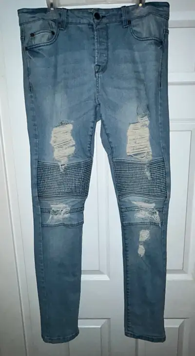 $35 Only and Sons jeans men’s , View more