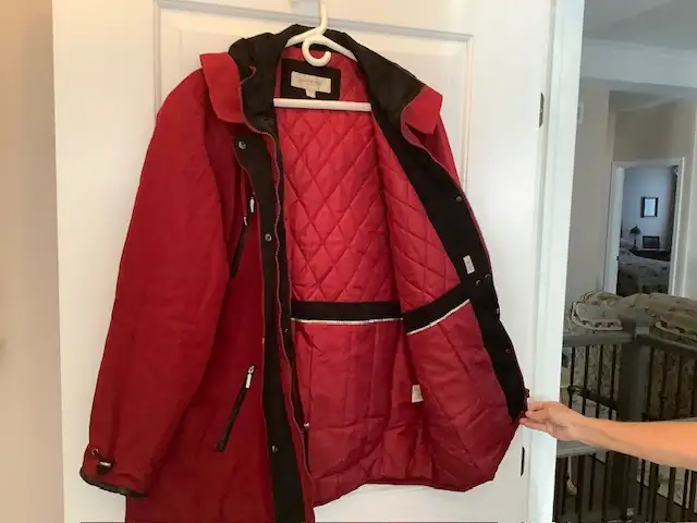 Liz Claiborne women's jacket in Women's - Tops & Outerwear in Napanee - Image 3