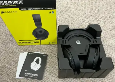 Corsair HS70 Wired Gaming Headset with Bluetooth, View more