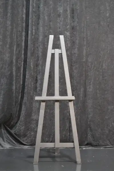 Chevalet En Bois Noir 1′-7 "L X 5′-5 "H 5 de disponible @ 65.00/ch
