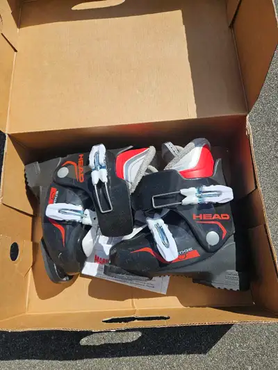 Kids ski boots, View more