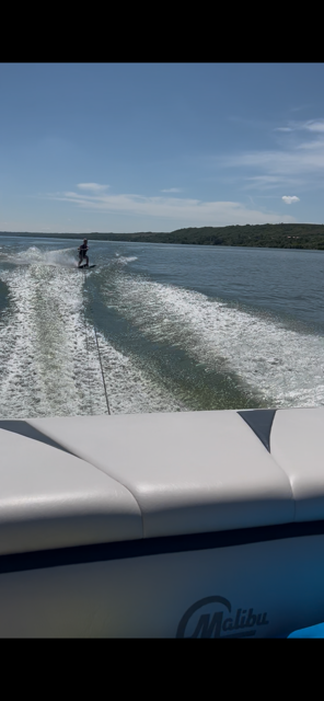 2002 Malibu M1750 Sport Boat in Powerboats & Motorboats in Moose Jaw - Image 4