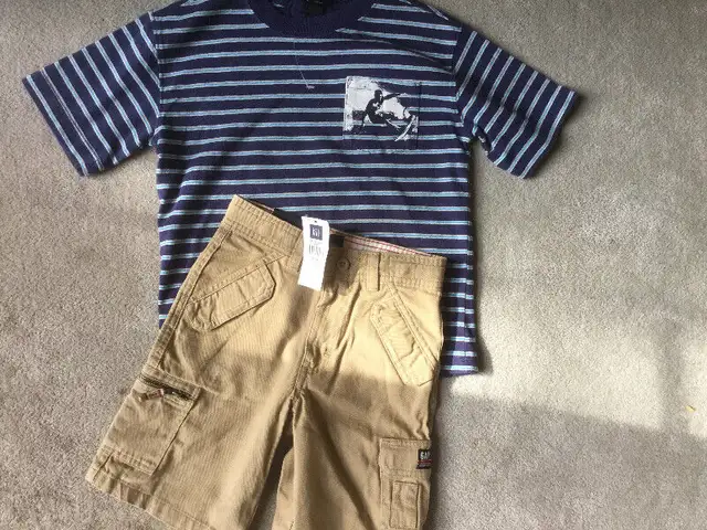 BRAND NEW - GAP SUMMER CLOTHES - size XS (4) in Clothing - 4T in Hamilton - Image 2