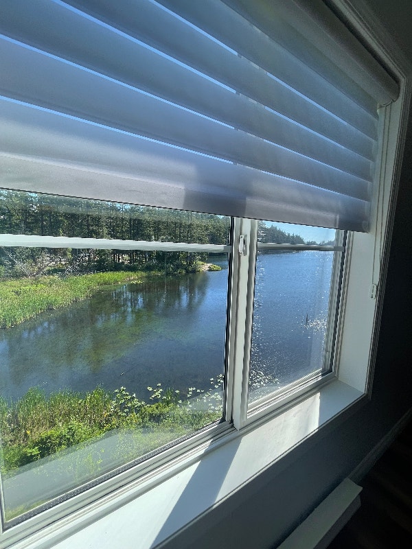 2,200 / 2br, 2ba Lakefront 55+ AdultLiving, Penthouse Long Term