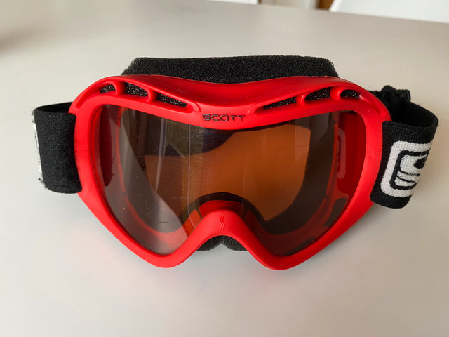 Lunettes de ski gogles SCOTT No fog pour enfant  dans Ski  à Longueuil/Rive Sud