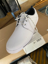 Under Armor white mens sneakers shoes size 13 new