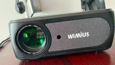 WiMiUS Home Projector K8 – Like New, View more