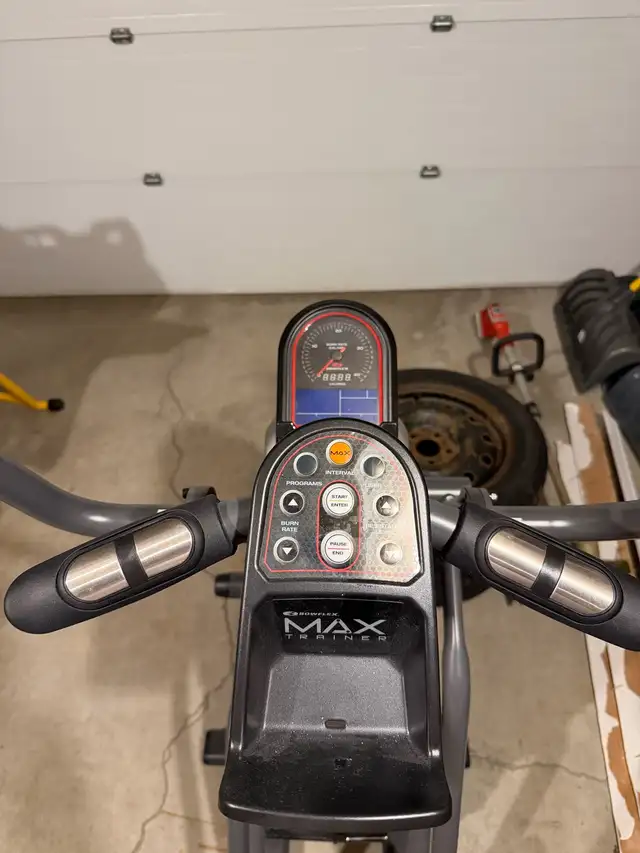 Bowflex Max Trainer M5598691392216770562