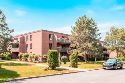 $1495 par mois - Condo à louer à Beaconsfield