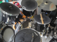 $  120   Basix  drums    Black    $  120