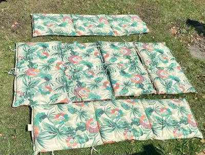 ensemble coussins exterieurs reversibles, View more
