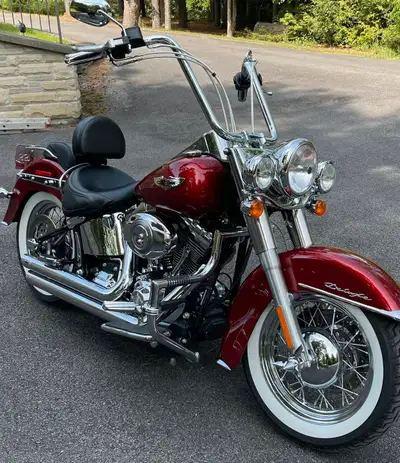 2008 Harley-Davidson Softail Deluxe -One Owner Lady Rider -96 Cubic Inch -6 Speed Transmission -V &...