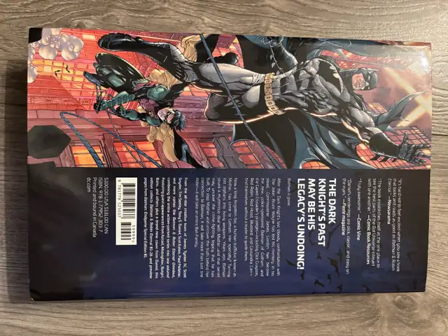 Batman & Robin Eternal Omnibus in Comics & Graphic Novels in City of Toronto - Image 3