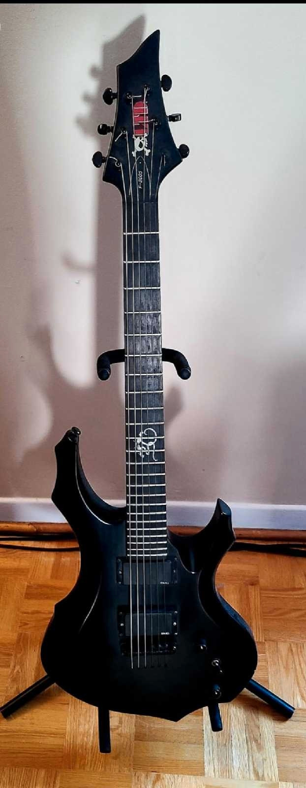ESP LTD F-2005 Black Satin 2005 in Guitars in Markham / York Region