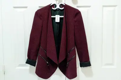 Le Chateau Woman's Suit Jacket Size XXS, View more
