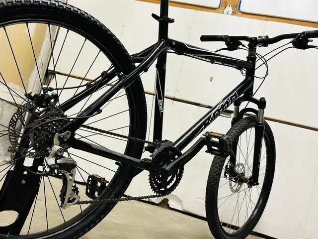 Overhauled Kona aluminum mountain bike large frame in Mountain in Markham / York Region - Image 8
