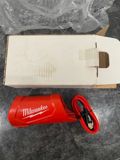 New Milwaukee M12 Jacket Adapter Top Off Charger & USB-C Cord, View more