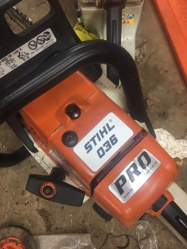 Stihl chainsaw wanted broken saws in Outdoor Tools & Storage in Belleville - Image 2