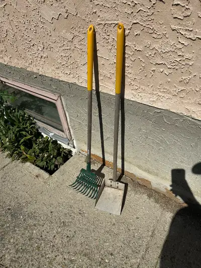 Long Handled Pet Waste Rake and Pan Set, View more