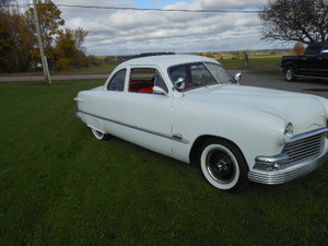 1951 FORD