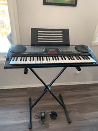 Casio Keyboard for Sale - Excellent Cond. with Extras!