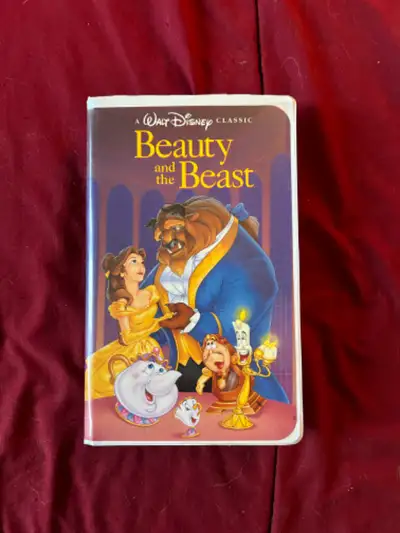 *USED/GOOD CONDITION* *each VHS case varies in condition, please review description below and photos...