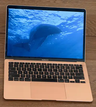 13.3 MacBook Air 2020, 1.2GHz i7, ram 16GB, drive 500GB, View more
