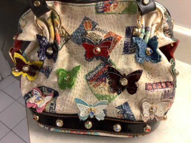 Marino Orlando handbag value of $1,150 in Women's - Bags & Wallets in Gatineau - Image 2