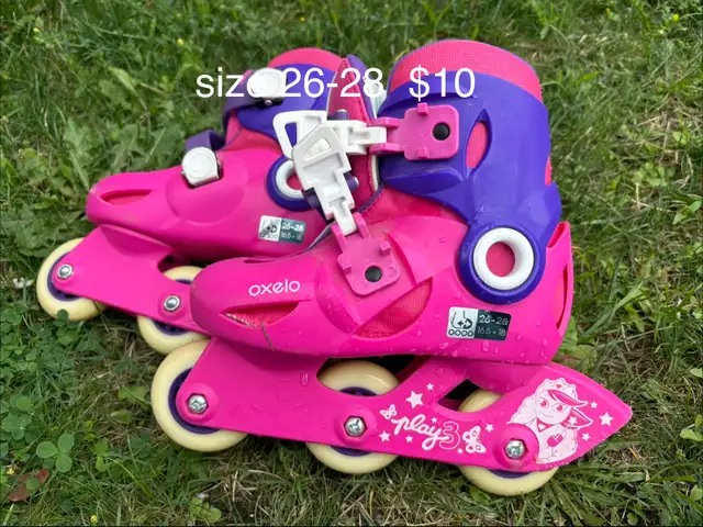 Moving sale  in Skates & Blades in Bedford - Image 2