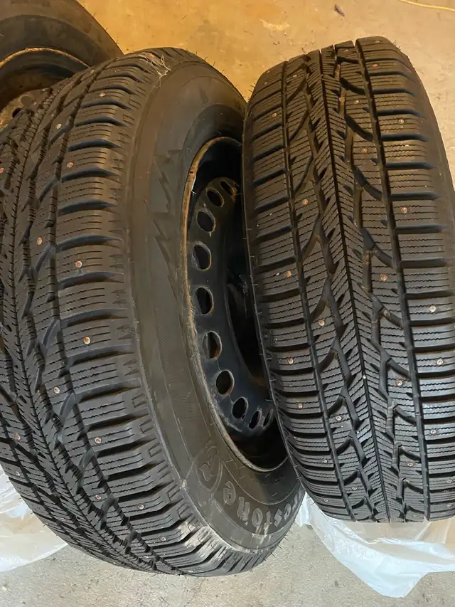 New 215/65/17 on Jeep Patriot rims in Tires & Rims in Bedford - Image 5