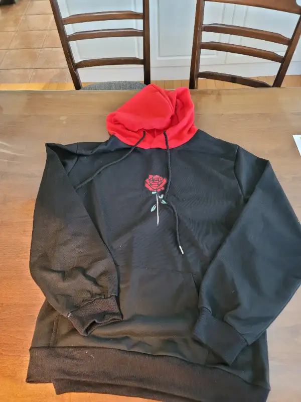 Hoodie MENSCLO grandeur Large (Homme) NEUF! in Men's in West Island - Image 2